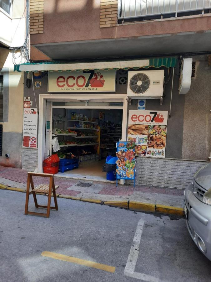 Студия На Белоснежном Пляже Los Locos Torrevieja Esterno foto