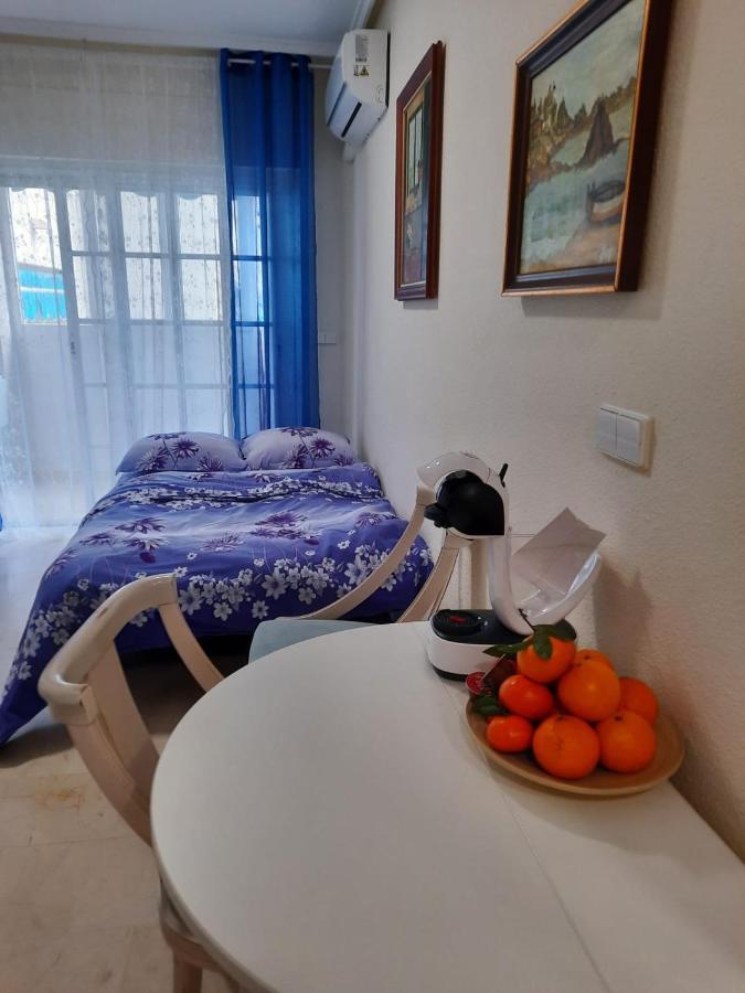 Студия На Белоснежном Пляже Los Locos Torrevieja Esterno foto